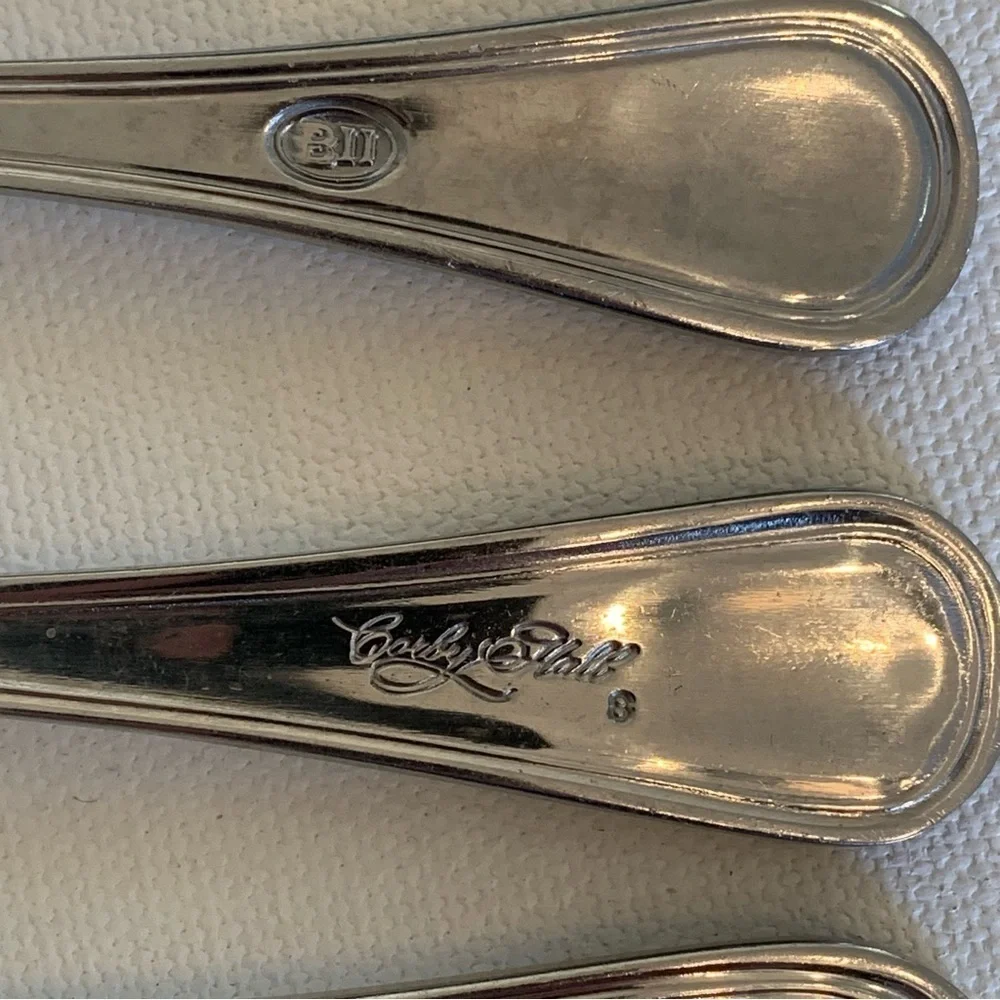 Walco PACIFIC RIM Contemporary 5 Piece Spoons Forks W Mixed Brands Same Pattern